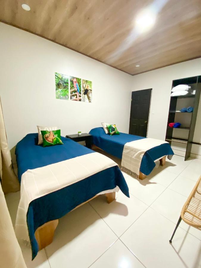 ألاخويلا Pura Vida Apartment. 5 Min From Airport المظهر الخارجي الصورة